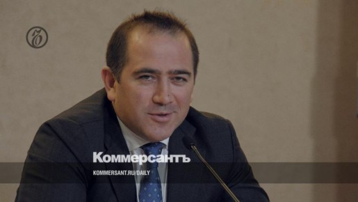 Бывший высокопоставленный спортивный функционер Ахмед Билалов оказался в центре громкого уголовного дела, в котором его обвиняют в попытке хищения у Сбербанка более 200 млн долларов США