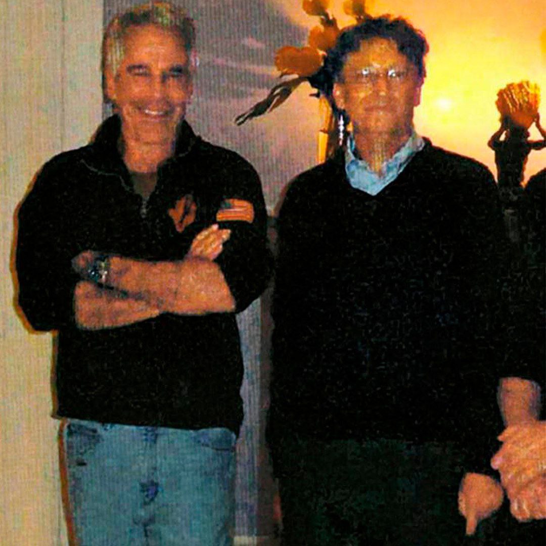 Минюст США опубликовал более 3 млн страниц по делу финансиста Джеффри Эпштейна, в которых упоминаются Дональд Трамп, Илон Маск и Билл Гейтс Минюст США опубликовал более 3 млн страниц по делу финансиста Джеффри Эпштейна, в которых упоминаются Дональд Трамп, Илон Маск и Билл Гейтс