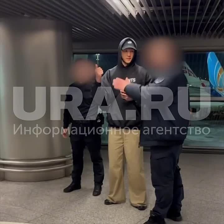 Комику Нурлану Сабурову запретили въезд в Россию на 50 лет