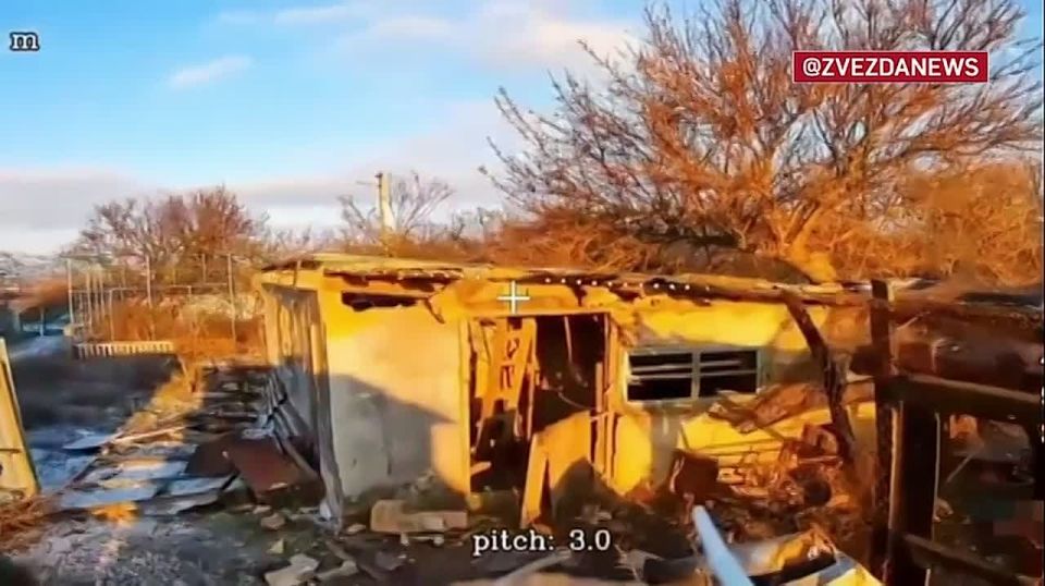 Всушники спокойно разгуливали между зданиями и этим раскрыли нашим операторам дронов свои позиции в Запорожской области