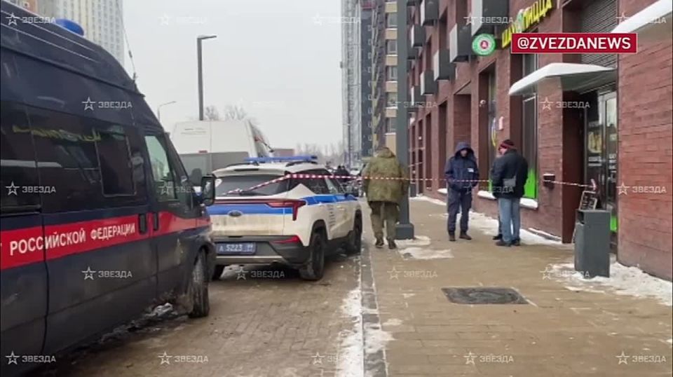 Публикуем первые кадры с места покушения на генерал-лейтенанта Владимира Алексеева