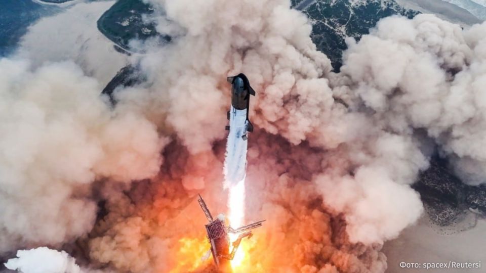 SpaceX решила отложить миссию к Марсу, запланированную на 2026 год, и сосредоточится на реализации лунной программы NASA