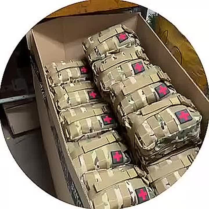 Юлия Витязева: Наша Людочка - фея и ангел - своими добрыми и заботливыми руками собрала те самые 150 аптечек для курских мотострелков! А это значит, что бойцы уже в ближайшие дни получат свой бесценный груз, который поможет...