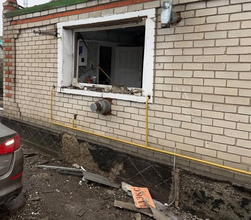 15 человек пострадали при массированной атаке ВСУ в поселке Центральный в ЛНР, четверо в тяжелом состоянии, сообщил Леонид Пасечник 15 человек пострадали при массированной атаке ВСУ в поселке Центральный в ЛНР, четверо в тяжелом состоянии, сообщил Леонид Пасечник