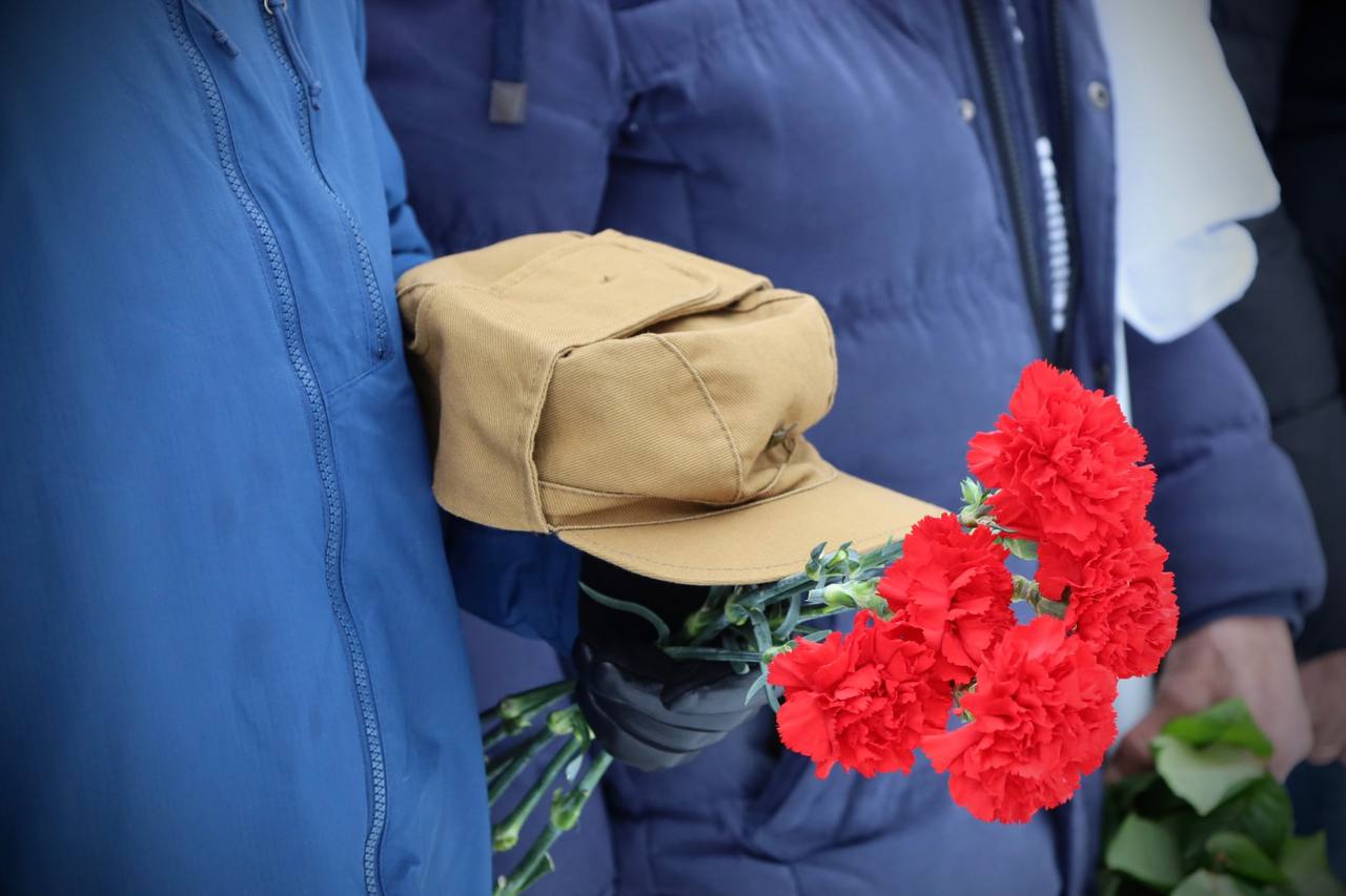 37-ую годовщину вывода советских войск из Афганистана отметили в Новомосковске 37-ую годовщину вывода советских войск из Афганистана отметили в Новомосковске