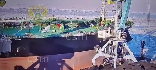 ������ "����" �������� � ������� ���� ����-����