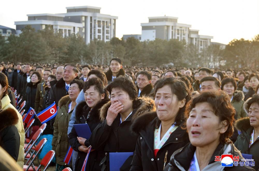 WarGonzo: Ким Чен Ын открыл в Пхеньяне улицу в честь солдат, погибших под Курском WarGonzo: Ким Чен Ын открыл в Пхеньяне улицу в честь солдат, погибших под Курском