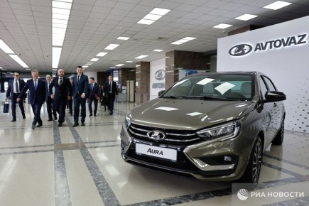 "�������" ������� �������� ������ Lada ����� ��� �� 15% �� �����