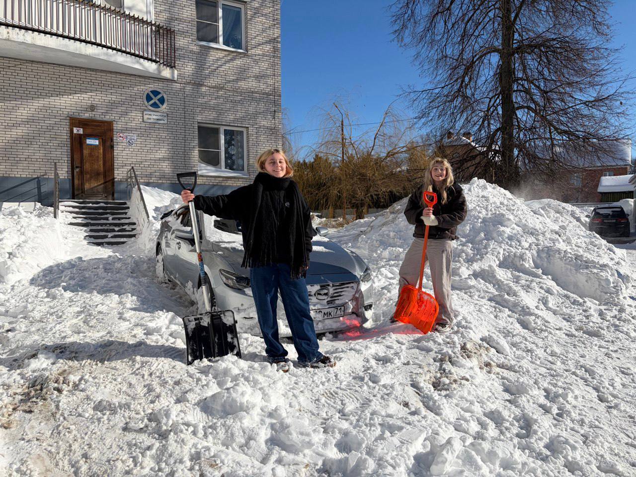 Дмитрий Миляев: #Неждипокарастает. «Масленичный субботник» Сотрудники министерства транспорта и дорожного хозяйства региона, а также подведомственные учреждения присоединились к зимнему субботнику Особенно приятно, что в... Дмитрий Миляев: #Неждипокарастает. «Масленичный субботник» Сотрудники министерства транспорта и дорожного хозяйства региона, а также подведомственные учреждения присоединились к зимнему субботнику Особенно приятно, что в...