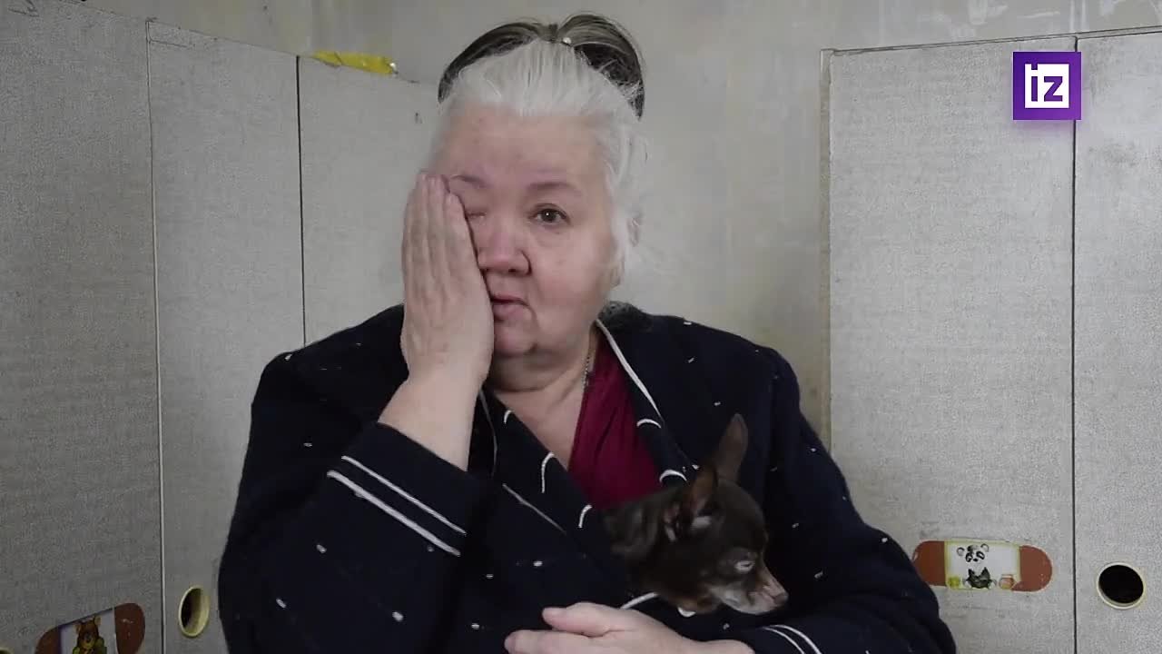 Жители Димитрова рассказали о зверствах ВСУ корреспонденту "Известий" Евгению Быковскому