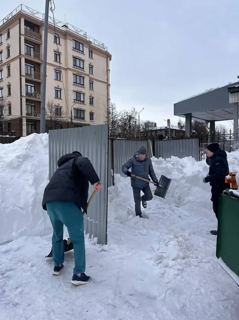 Дмитрий Миляев: #Неждипокарастает. Министерство жилищного хозяйства и благоустройства присоединилось к Снежному субботнику На этой неделе Тульская область пережила две волны сильнейшего снегопада Дмитрий Миляев: #Неждипокарастает. Министерство жилищного хозяйства и благоустройства присоединилось к Снежному субботнику На этой неделе Тульская область пережила две волны сильнейшего снегопада