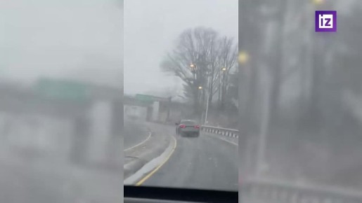 100 тыс. домов без тепла — и всё из-за снега: более 60 млн американцев оказались в зоне действия ЧП из-за снегопада, обрушившегося на США