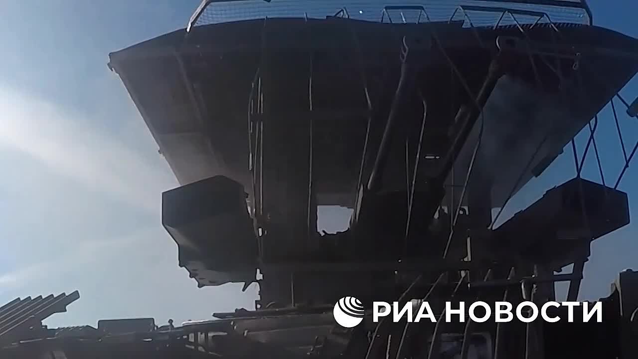 В Минобороны показали кадры подготовки экипажей БМПТ "Терминатор"