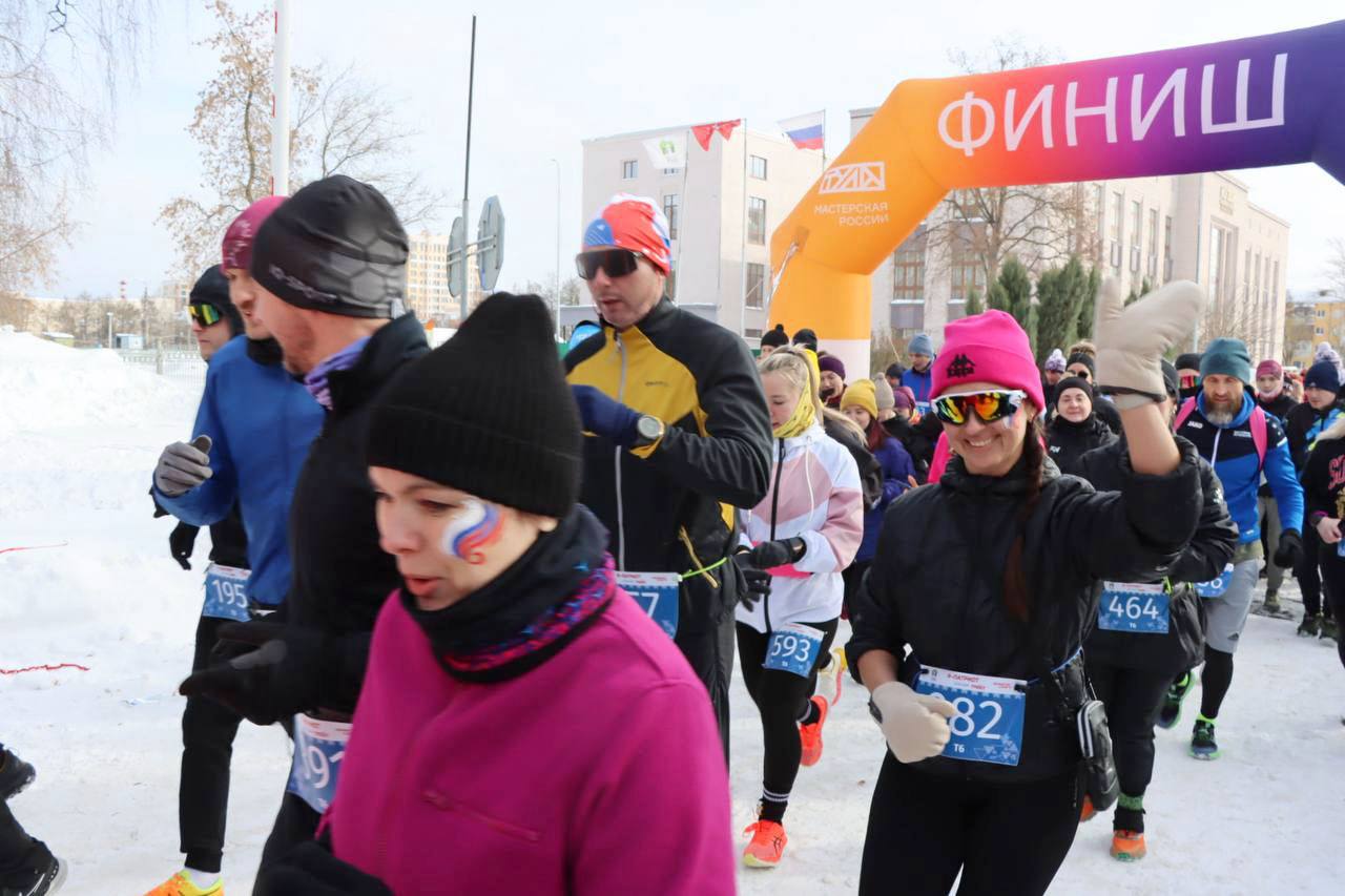 В здоровом теле — патриотический дух: около 500 туляков и гостей региона отметили 23 февраля забегом В здоровом теле — патриотический дух: около 500 туляков и гостей региона отметили 23 февраля забегом