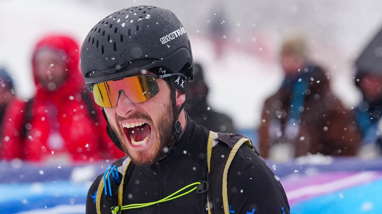 Наши спортсмены прошествовали на параде церемонии закрытия зимней Олимпиады-2026 в Италии Наши спортсмены прошествовали на параде церемонии закрытия зимней Олимпиады-2026 в Италии