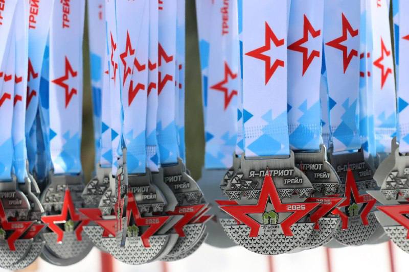 В здоровом теле — патриотический дух: около 500 туляков и гостей региона отметили 23 февраля забегом В здоровом теле — патриотический дух: около 500 туляков и гостей региона отметили 23 февраля забегом