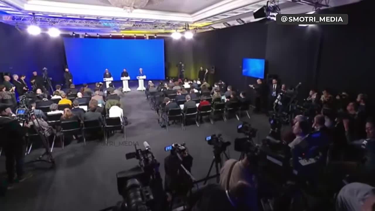 Юлия Витязева: Россия никому ничего не должна!