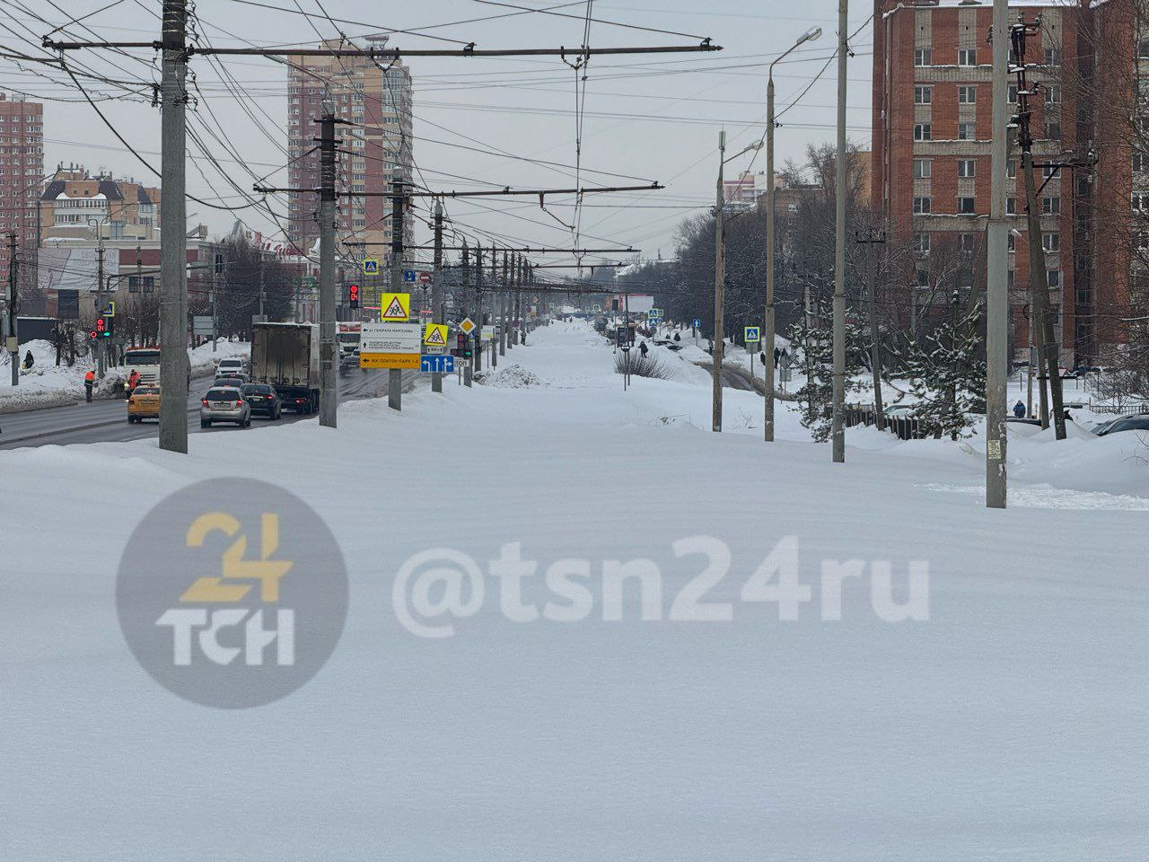 Остановка есть, трамвая нет: как выглядит «Ново-Басово» в ожидании транспорта