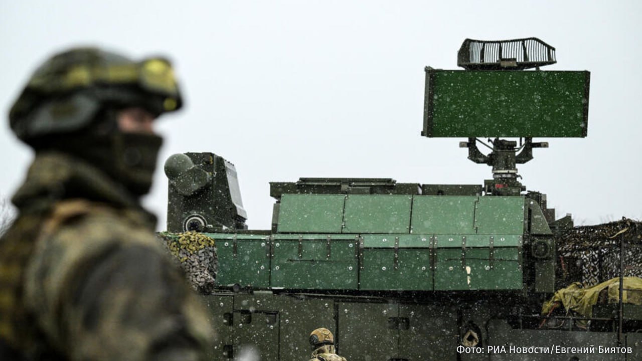 Британские и французские ядерные боеголовки окажутся бесполезными на фоне укрепления Россией своего воздушного пространства