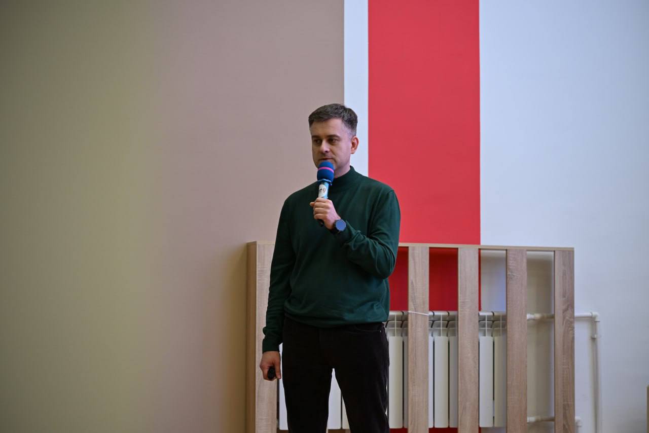 Дмитрий Миляев: #ВфокусеНАЦПРОЕКТЫ. Тульские производители продолжают расширять свое присутствие в торговых сетях В Центре «Мой бизнес» для наших предпринимателей прошла торгово-закупочная сессия с компанией «Глобус» Дмитрий Миляев: #ВфокусеНАЦПРОЕКТЫ. Тульские производители продолжают расширять свое присутствие в торговых сетях В Центре «Мой бизнес» для наших предпринимателей прошла торгово-закупочная сессия с компанией «Глобус»