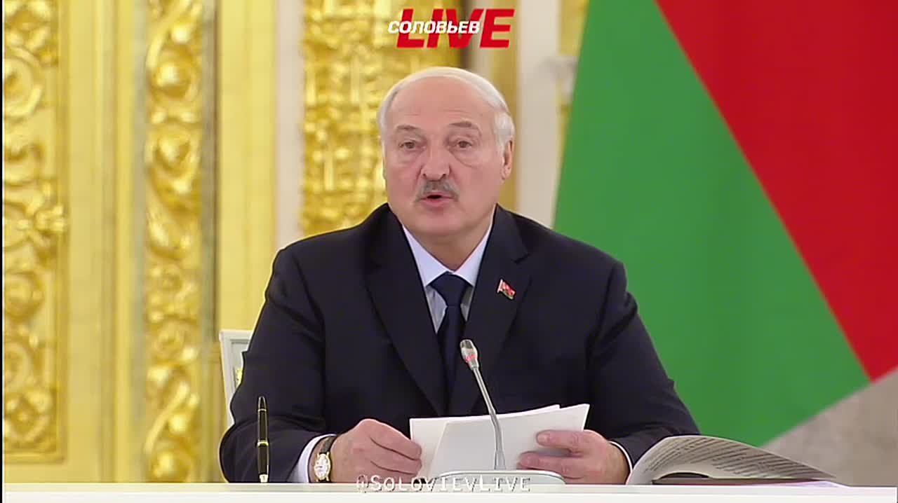Полное видео вступительного слова Александра Лукашенко на заседании Высшего государственного совета Союзного государства