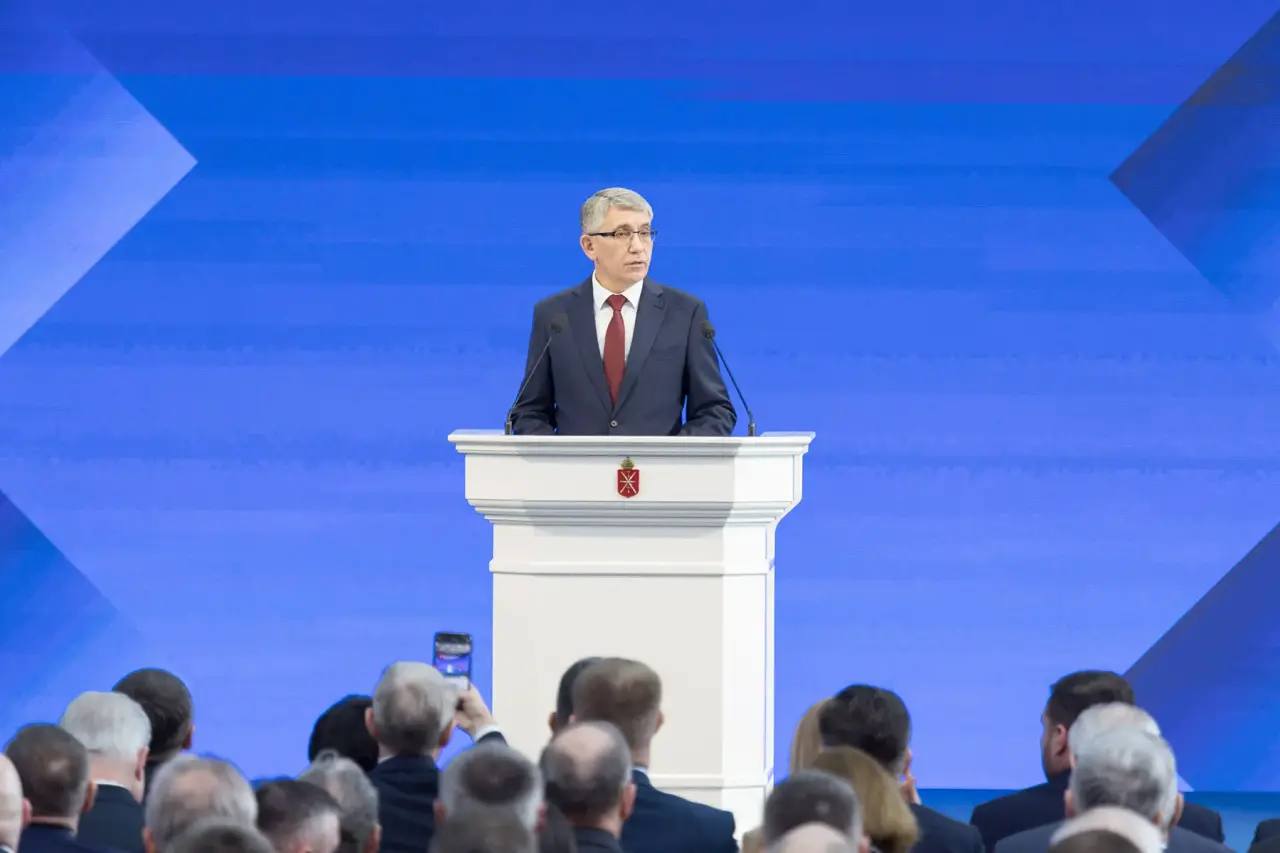 Руководство и Общественный совет при УМВД России по Тульской области приняли участие в заслушивании Послания Губернатора Дмитрия Миляева Руководство и Общественный совет при УМВД России по Тульской области приняли участие в заслушивании Послания Губернатора Дмитрия Миляева