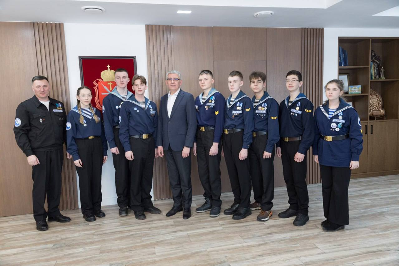 Дмитрий Миляев: Сегодня ребята из объединения «Корабелы» рассказали о своих путешествиях, достижениях и планах объединения на будущее