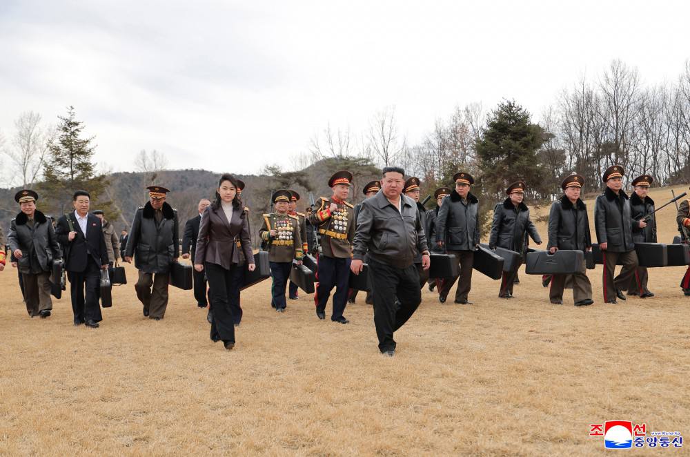 "Ради победоносного шествия нашего великого дела" "Ради победоносного шествия нашего великого дела"