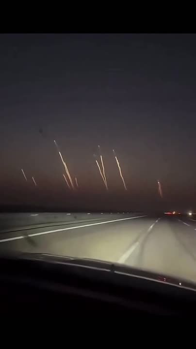 Сергей Колясников: Массовый пуск иранских ракет по Израилю