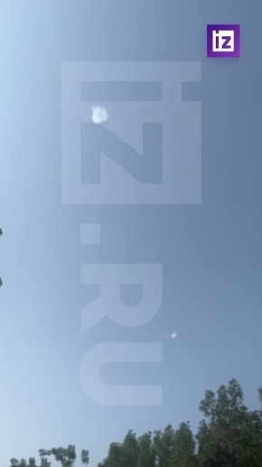 Обстановка в Дубае во время ударов иранскими ракетами — на кадрах "Известий"