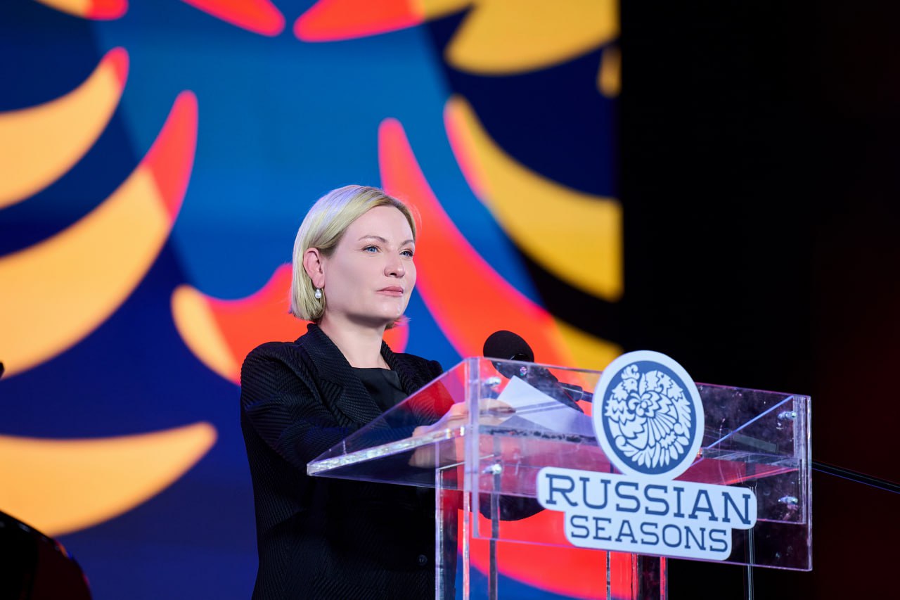 Министр культуры Ольга Любимова приняла участие в открытии «Русских сезонов» на Пхукете Министр культуры Ольга Любимова приняла участие в открытии «Русских сезонов» на Пхукете