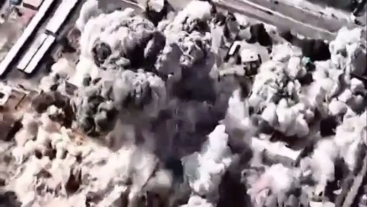 Армия Израиля опубликовала кадры удара по штаб-квартире иранского правительства