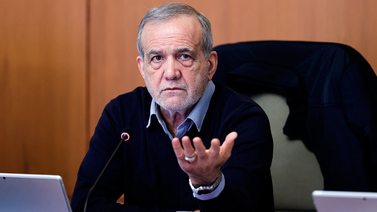 Президент Ирана назвал убийство Хаменеи объявлением Израилем и США войны мусульманам всего мира