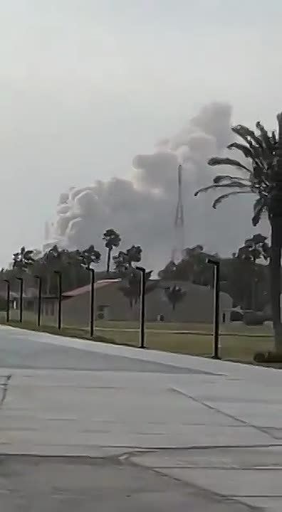 ������ ����������: ���� ����� ������� ������ � �������������� � ����� ���� �� �������� �������������� ���������� ������, �� ������� Ras Tanura �������� Aramco � ��� ���� �� ���������� � ���� ������� �������� �����