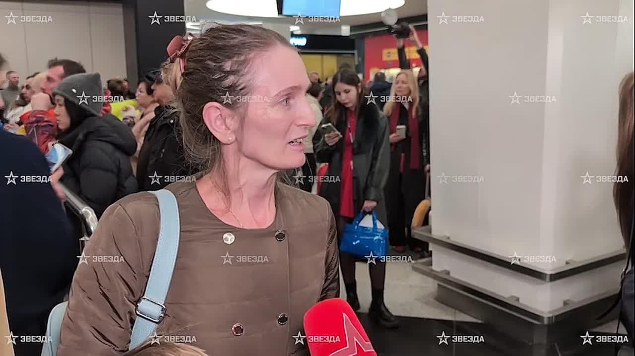 "В аэропорту было слышно взрывы, работала ПВО"