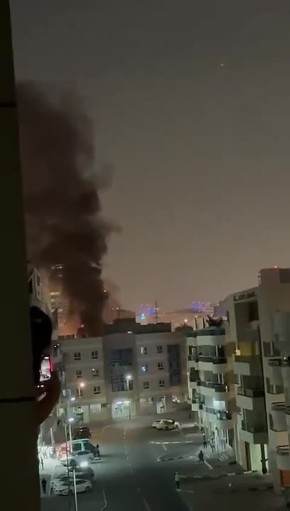 Пожар возник в районе консульства США в Дубае из-за атаки беспилотника