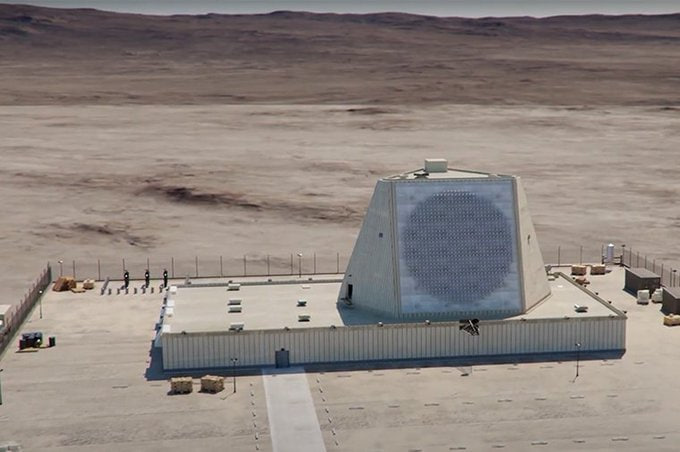 Удар по американскому радару раннего предупреждения в Катаре иранским беспилотником подтверждают спутниковые снимки Удар по американскому радару раннего предупреждения в Катаре иранским беспилотником подтверждают спутниковые снимки