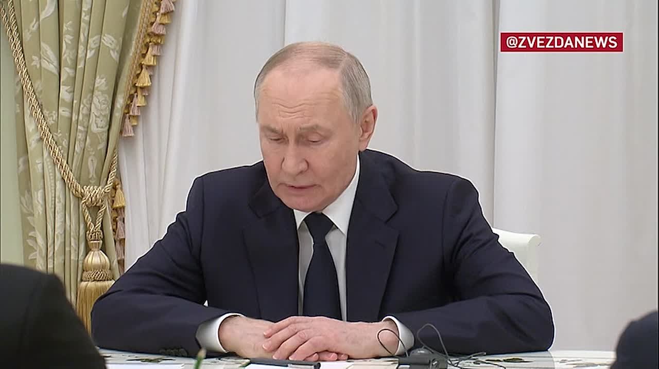 Путин подтвердил, что Россия готова, как и раньше, исполнять свои обязательства перед Венгрией в вопросах энергетической безопасности