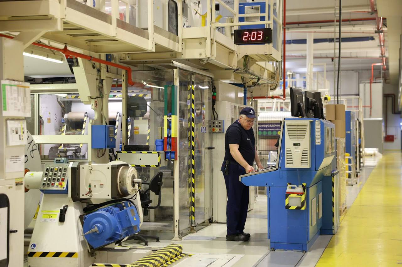 В Лобне на заводе «Упаковочные системы» запустили новый центр по сборке оборудования для молочной отрасли и производителей напитков В Лобне на заводе «Упаковочные системы» запустили новый центр по сборке оборудования для молочной отрасли и производителей напитков