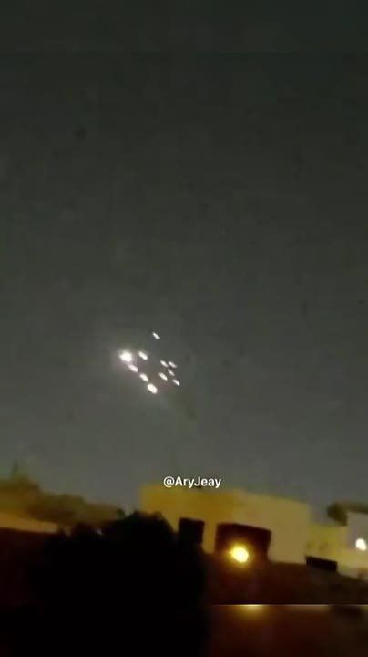 Иран атаковал ракетами американскую военную базу в Бахрейне, сообщает КСИР