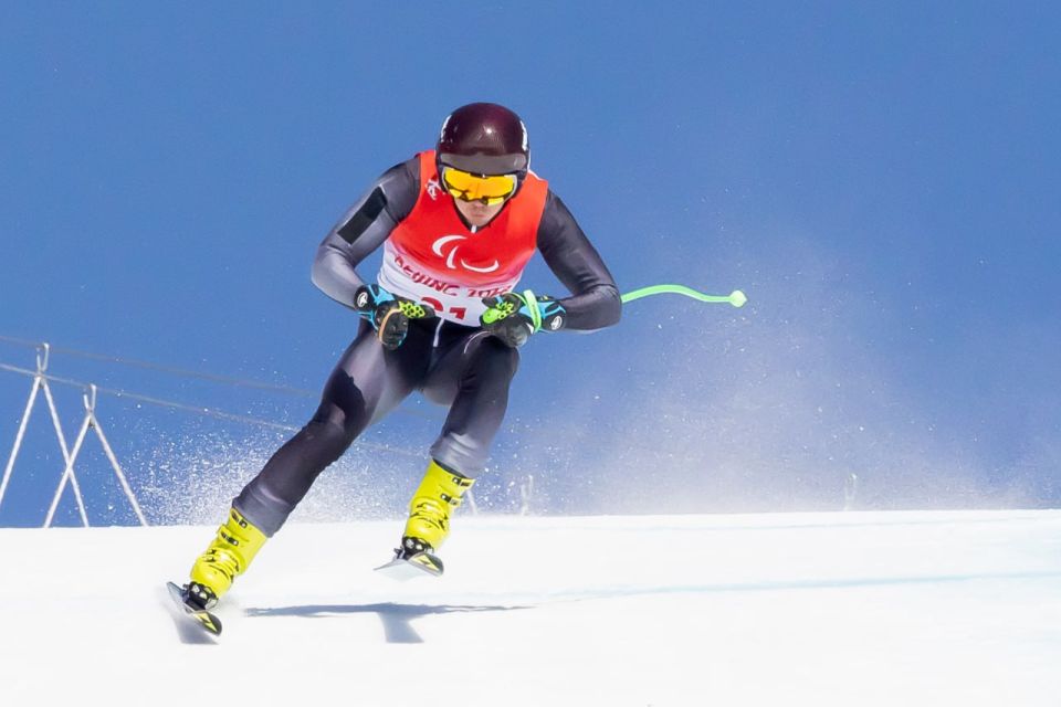 Еще одна медаль у российской сборной — горнолыжник Алексей Бугаев стал бронзовым призером Паралимпийских игр в Италии в скоростном спуске
