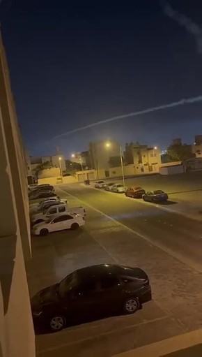 Американская ракета от установки ПВО Patriot отклонилась от курса и упала в жилом районе Манамы, утверждает TRT Haber