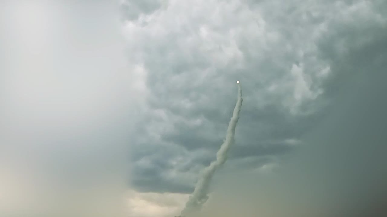 Иранское агентство Tasnim со ссылкой на пресс-службу КСИР сообщает о начале 31-й волны операции «Обещание истины — 4»