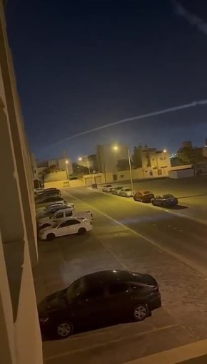 Местные СМИ публикуют кадры неисправной работы американской ПВО Patriot в столице Бахрейна