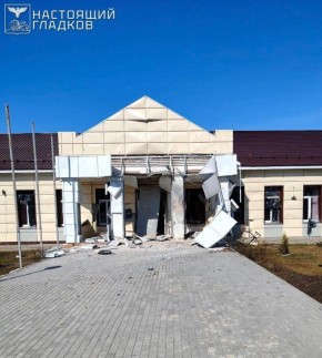 Две женщины пострадали в результате удара украинского дрона по селу в Шебекинском округе, сообщил губернатор Белгородской области Вячеслав Гладков