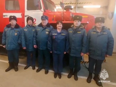 История спасения от МЧС: 10 марта в 14:55 на пульт диспетчера 42-й пожарно-спасательной части поступил сигнал системы 112: на ребёнка напала стая собак