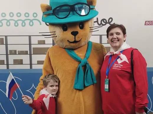 Дмитрий Миляев: 20 семейных команд из Тульской области - в полуфинале Всероссийского конкурса «Это у нас семейное» Дмитрий Миляев: 20 семейных команд из Тульской области - в полуфинале Всероссийского конкурса «Это у нас семейное»