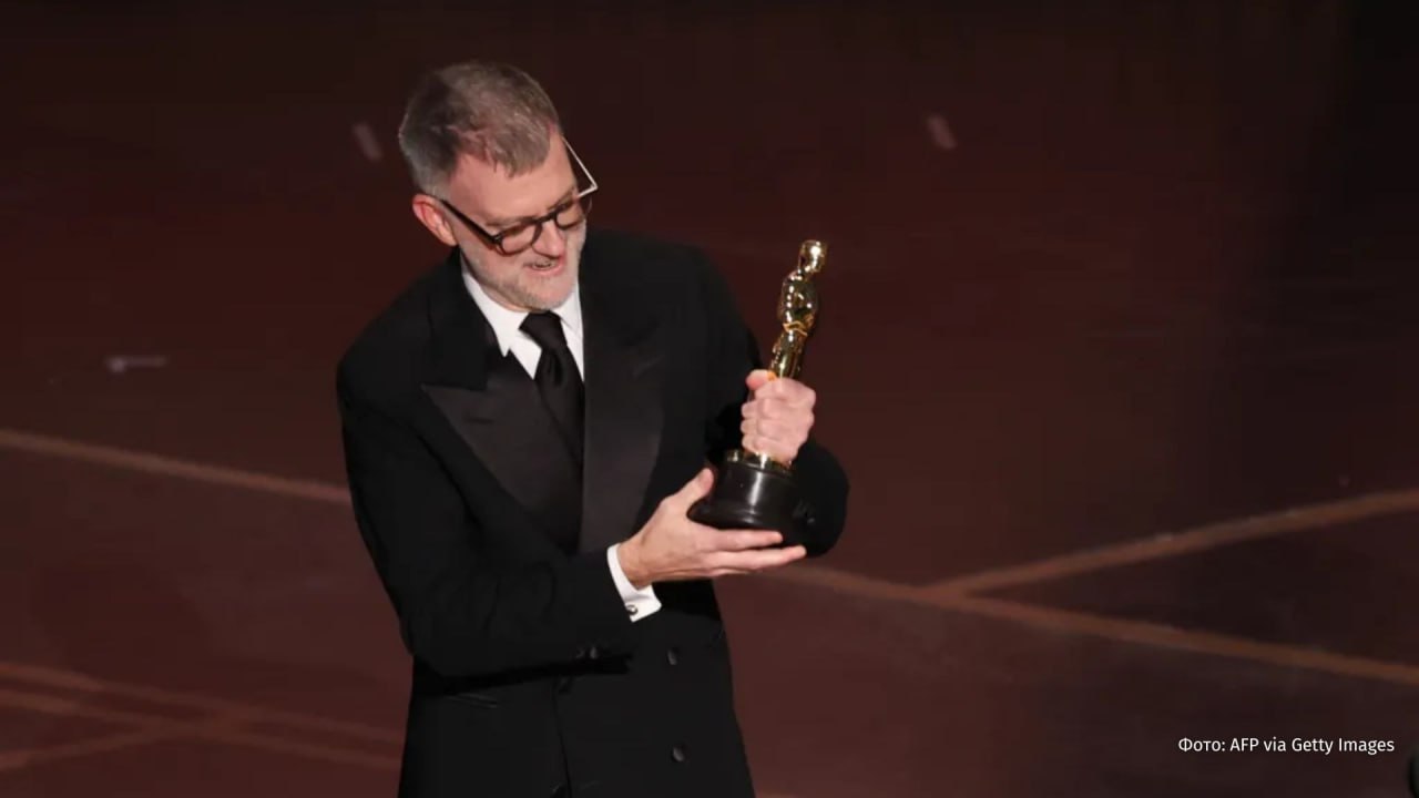 "Оскар" в номинации "Лучший фильм" получила картина "Битва за битвой" Пола Томаса Андерсона — в Лос-Анджелесе прошла 98-я церемония вручения премии "Оскар" в номинации "Лучший фильм" получила картина "Битва за битвой" Пола Томаса Андерсона — в Лос-Анджелесе прошла 98-я церемония вручения премии