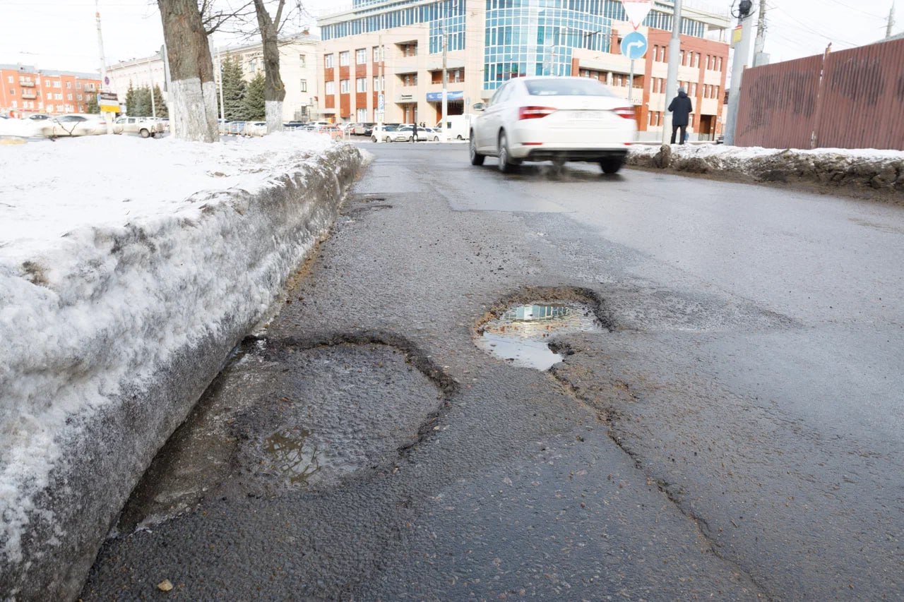 Министр транспорта Тульской области Светлана Воскресенская заявила, что ямы будут только увеличиваться