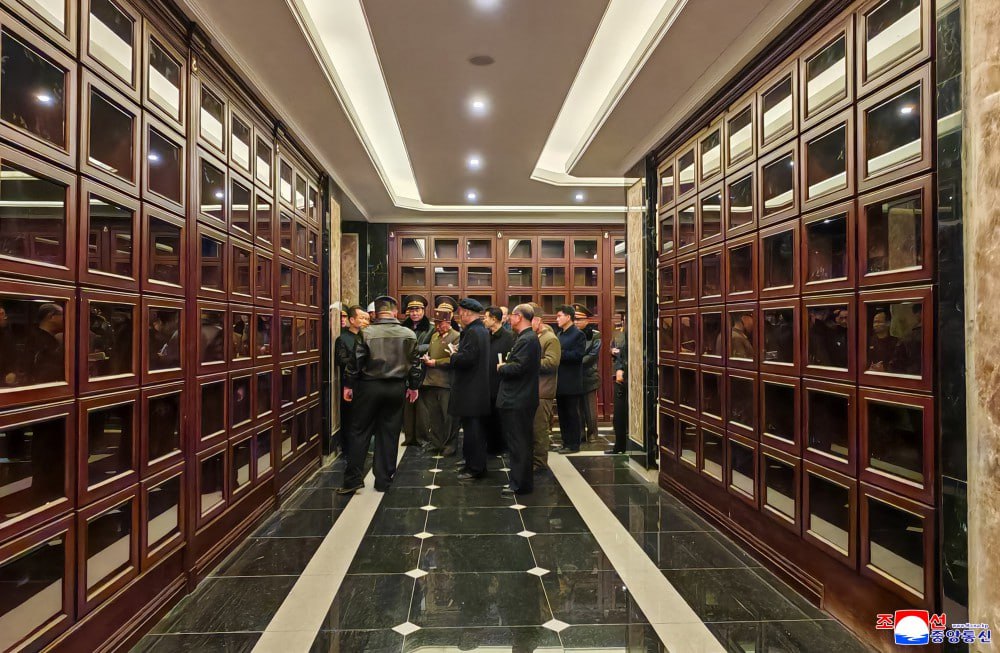 Строительство музея, посвященного бойцам КНДР, участвовавшим в освобождении Курской области, проинспектировал Ким Чен Ын, сообщает ЦТАК Строительство музея, посвященного бойцам КНДР, участвовавшим в освобождении Курской области, проинспектировал Ким Чен Ын, сообщает ЦТАК